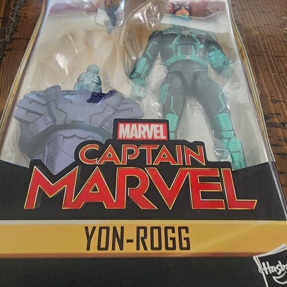 Marvel Captain Marvel Legends Series "Yon-Rogg" Action Figure-NIB - Picture 3 of 3